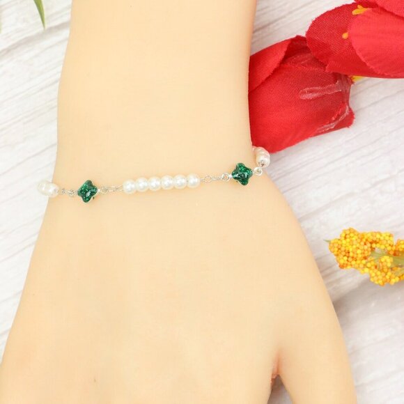 "Trendy Handmade Bracelet – A Thoughtful Gift for Girls & Women | UNVRC1464 - Picture 9 of 10